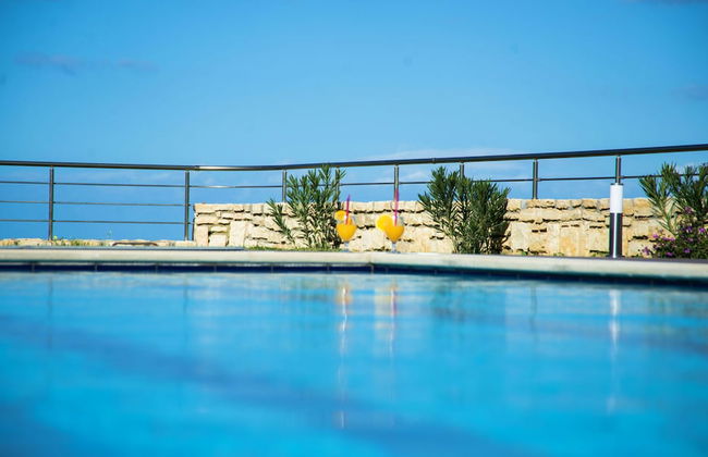 "villa Horizon - Elegance & Privacy With Scenic Views - Extended Pool" - Foto 24