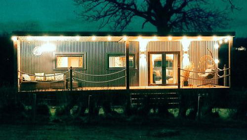 Bastle Retreats Cabin with hot tub - Foto 2