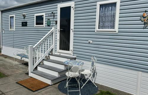 Blue skies golden gate holiday centre,towyn ,abergele - Photo 8