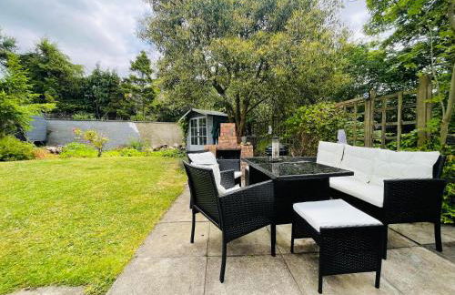 5 Bedrooms/sleeps 10-12/free Wifi & Parking/garden - Foto 11