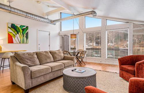 Riverside Suites - Unit B - Foto 1