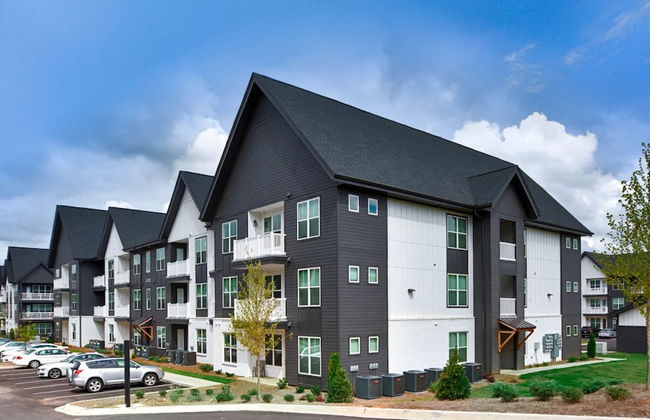 Landing Dry Creek Apartments - Photo 68