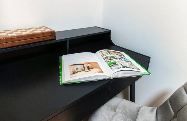 Monsignor Houses - Photo 4