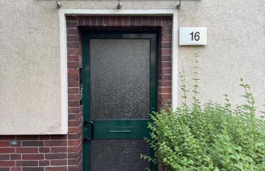 Rüttenscheid Design Apartment mit Balkon Office - Foto 9