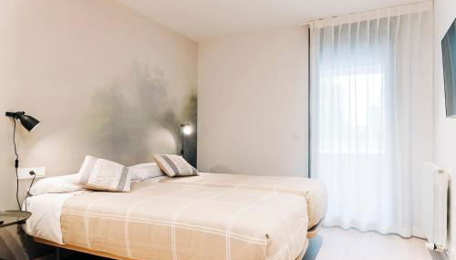 APARTHOTEL SALBURUA - Foto 4