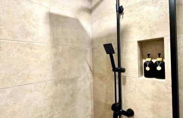 Bel appartement Port de Nice avec terrasse, parking - Photo 37