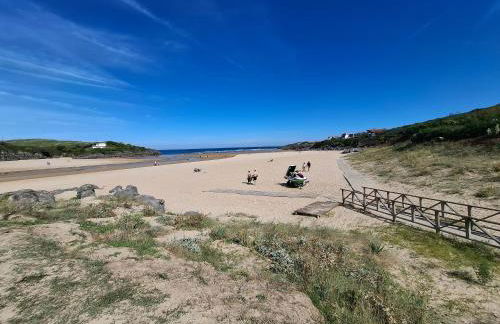Alojamiento AJO con piscina y tenis - Ajo Palace - Foto 35
