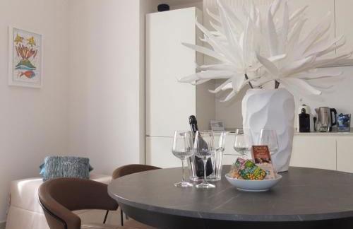 F&M House - Photo 36