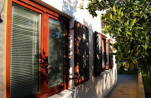 Schöne Ferienwohnung mit Terrasse, Roses - Photo 72