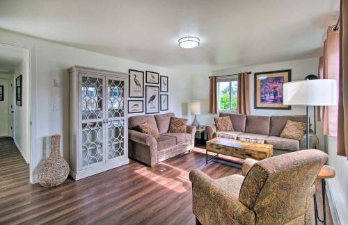 North Bend Home with Cornhole Court and Putting Green - Foto 4