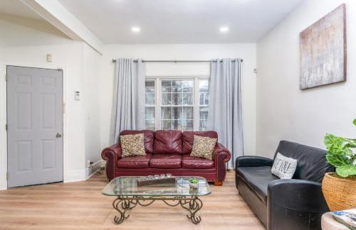 Beautiful Apartment on the west side in Buffalo - Photo 2