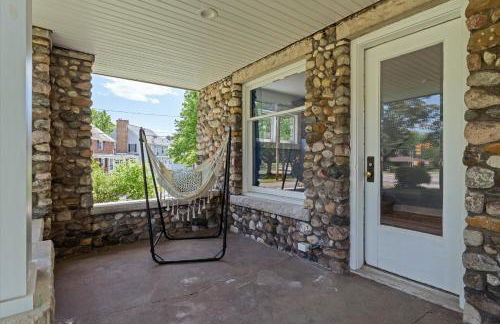 5bd Movie Theater - 7mins to UND - Backyard BBQ - Foto 50