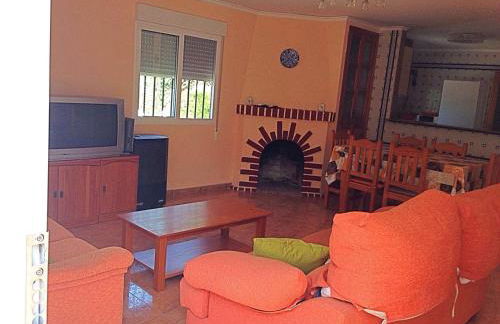 Chalet en el Monte con Piscina - Foto 12