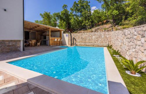 Villa Antani with heated pool, sauna & jacuzzi - Foto 39