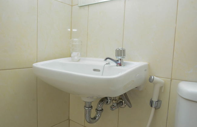 Modern 2BR Apartment @ Springlake Summarecon - Photo 15