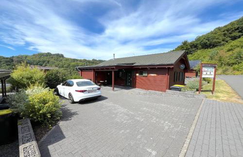 5 Sterne Ferienhaus Susi mit Kamin, Seeblick und 2 Terrassen - Foto 20