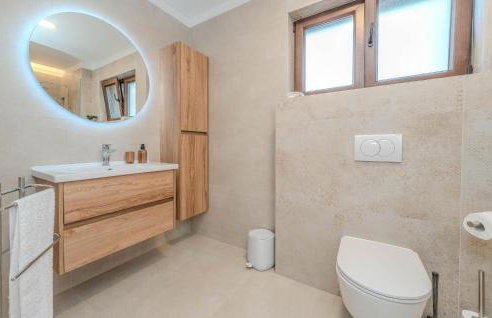 4 Bedroom Cozy Home In Jovici - Photo 38