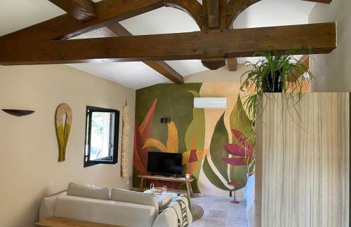 Mazet Tihou Calme, nature et piscine en Provence - Foto 34