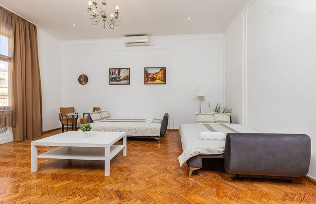 Real Apartments Andrassy - Foto 11