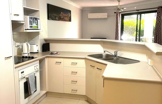 Spring Hill Gardens Apartments - Photo 9