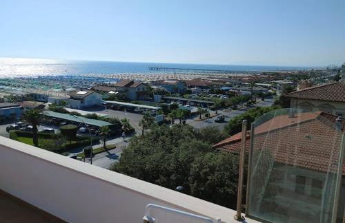 SaporeDiMare - Full Comfort Quiet Apartment with Seaview Rooftop Pool - Foto 24