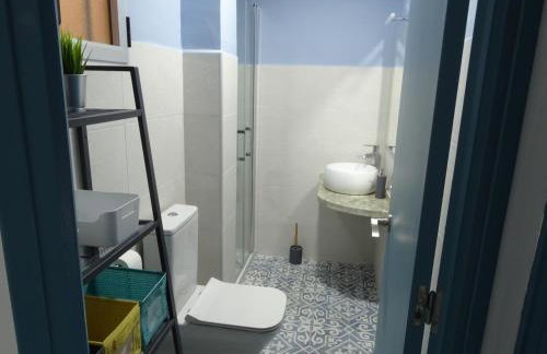 APARTAMENTOS EL SOL a 20 metros del mar. - Foto 8