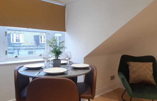 Crown Central Apartments - Foto 32