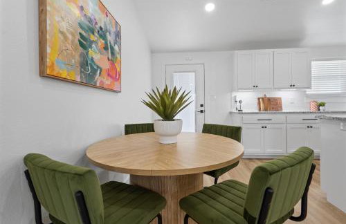 Game Night Getaway - 3BR Near WinStar - Foto 18