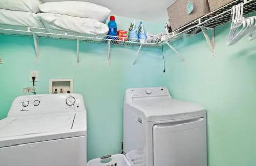 Lakefront Loft - Walk 2 First Energy x Progressive - Foto 33