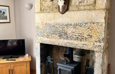 Spaniel Cottage with views of Ham hill, Stoke sub Hamdon - Photo 25