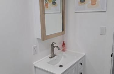 Country Blue Getaway by the Ranch Fields - Foto 13