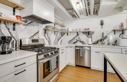 Cabin with Halstead Bay Access Hot Tub, Sauna, Dock - Foto 12