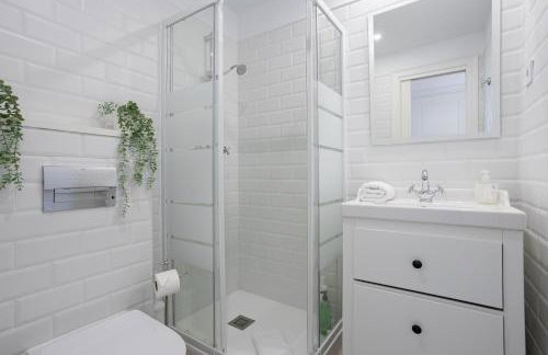 Bright & Stylish Flat In Trendy Grcia - Foto 25