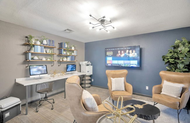 Lovely Midland Getaway With Fitness Center - Foto 43