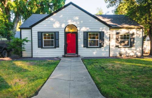 Lovely House near Downtown, Home away from Home! - Foto 6