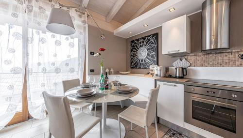 La Dolce Vita - Vista Lago e Piscina - Photo 4, dishwasher, pet friendly