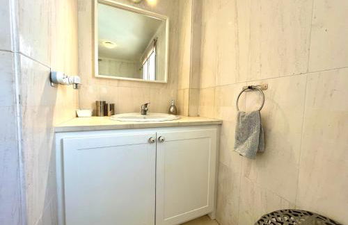 El Ático Estepona 1ªLinea de Playa - Photo 38