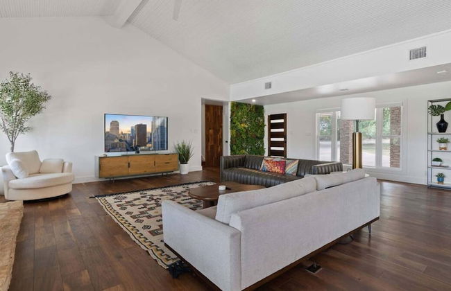 Luxurious Modern Retreat With Private Pool Patio - Foto 9