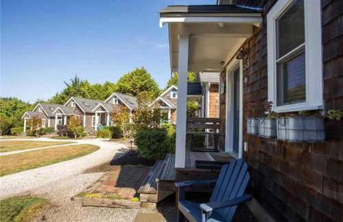 Seabrook 2 Bedroom cottage with hot tub, pets OK - Foto 24