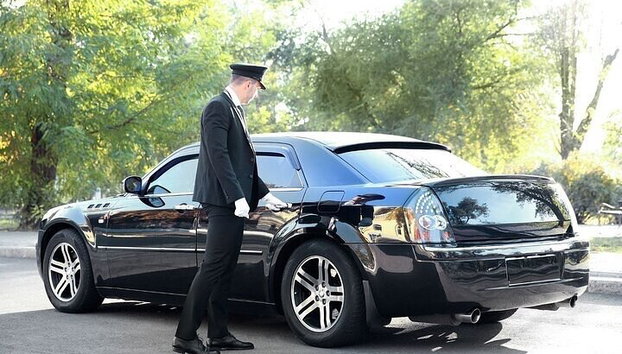 Privater One-Way-Transfer von Bordeaux zum Flughafen Bordeaux - Foto 4
