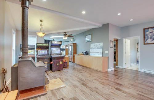 Spacious Sheboygan Home with Grill and Fire Pit! - Foto 7