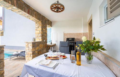 Holiday Home Belveder Motovun with heated pool - Foto 9