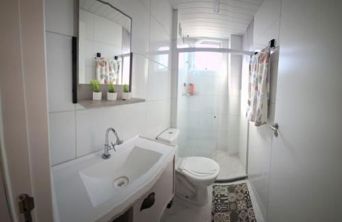 Apartamento térreo com jardim particular! Paz e tranquilidade! - Foto 13