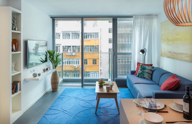 CHI Residences 138 - Photo 16