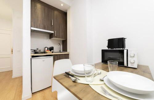 Luxury IV - Ferga Suites - Photo 8