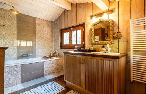 Villa en Bois avec Piscine Chauffée, Proche Plage & Dégustations Ostréicoles - FR-1-736-38 - Foto 12