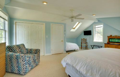 Family-Friendly Cottage, Walk to the Beach! - Foto 22