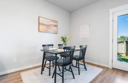 Open Kitchen - Covered Patio - Community Pool - Foto 9