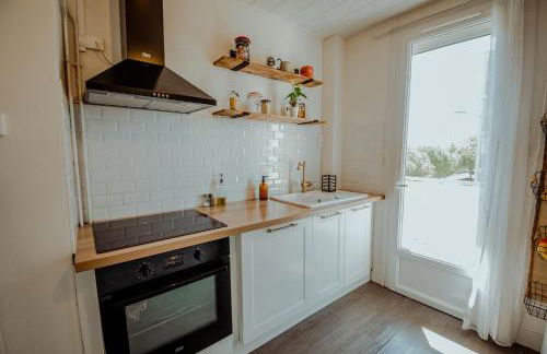 Chez Laurie Appart lumineux - Balcons Netflix - Foto 14