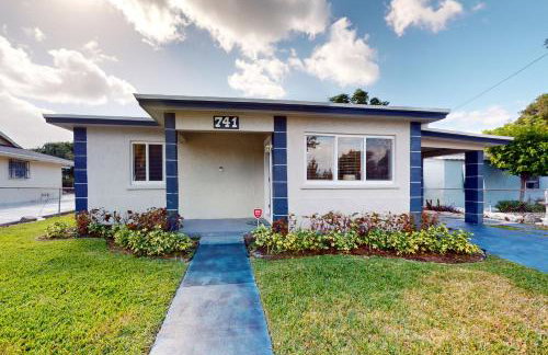 Riviera Beach Gem - Foto 8